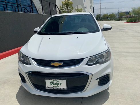 Used 2017 Chevrolet Sonic LT FWD image 2