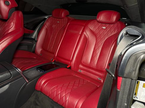 Used 2015 Mercedes-Benz S 550 4MATIC Coupe image 11