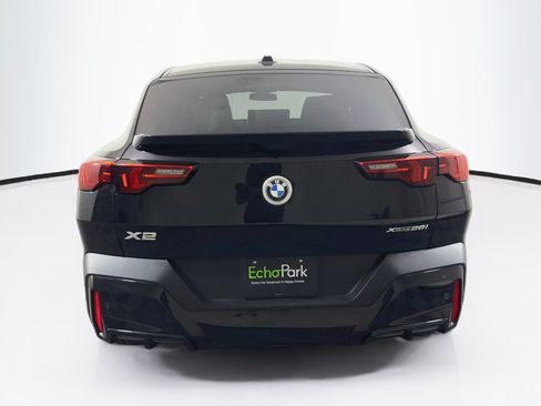 Used 2026 BMW X2 xDrive28i AWD/4WD image 7