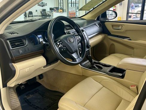 Used 2017 Toyota Camry LE image 13