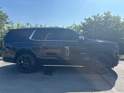 Used 2025 Chevrolet Tahoe Premier w/ Sun And Tow Package AWD/4WD image 9