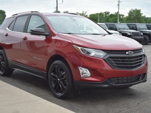Used 2021 Chevrolet Equinox LT AWD/4WD image 14