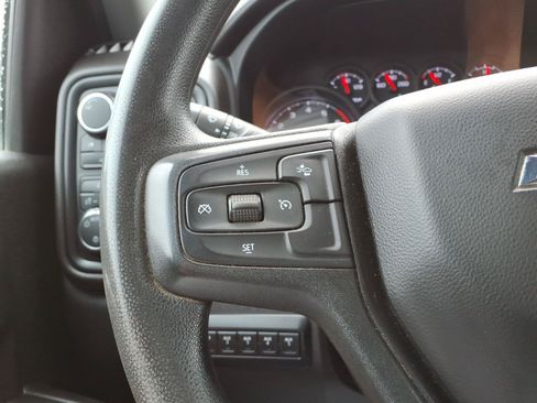 Used 2024 Chevrolet Silverado 2500 Custom w/ Custom Convenience Package AWD/4WD image 27