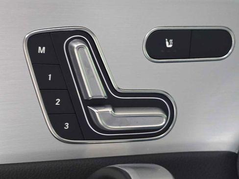 Certified 2026 Mercedes-Benz CLA 250 4MATIC image 24