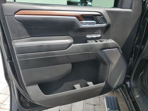 Used 2024 GMC Sierra 1500 Denali w/ Denali Reserve Package RWD image 9