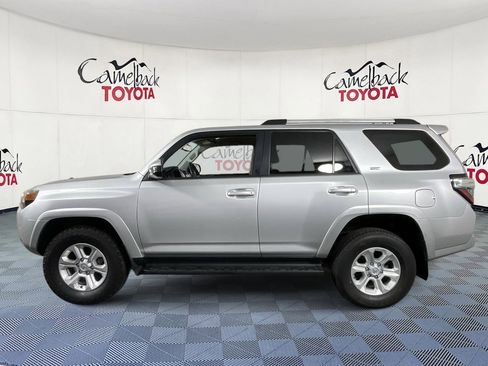 Used 2024 Toyota 4Runner SR5 image 4
