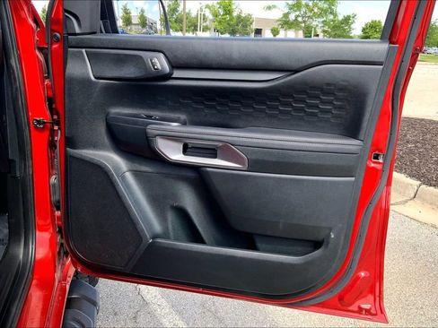 Used 2024 Ford Ranger XLT w/ Technology Package AWD/4WD image 22