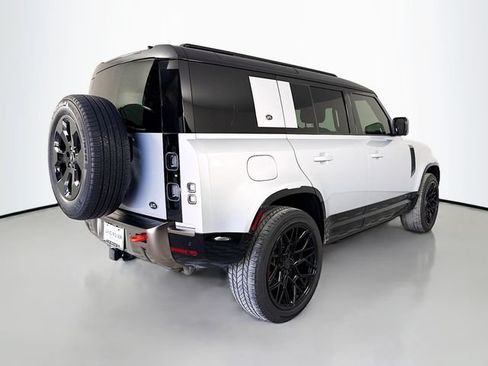 Used 2021 Land Rover Defender 110 X AWD/4WD image 5