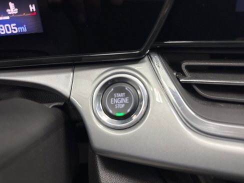 Used 2024 Chevrolet Trax LT image 14