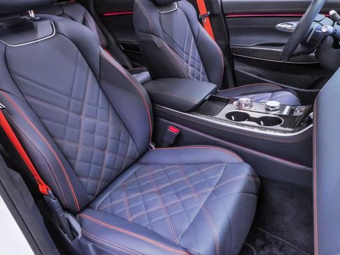 Certified 2026 Genesis GV70 3.5T Sport Prestige image 15