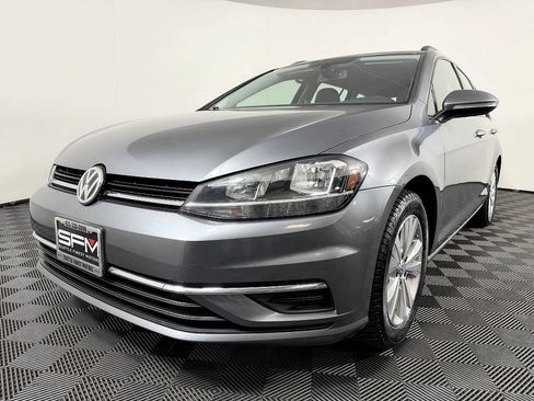 Used 2019 Volkswagen Golf S w/ Driver Assistance Package AWD/4WD image 3