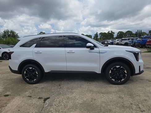 New 2026 Kia Sorento S AWD/4WD image 9