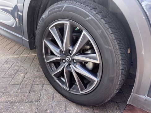 Used 2018 MAZDA CX-5 Touring image 10