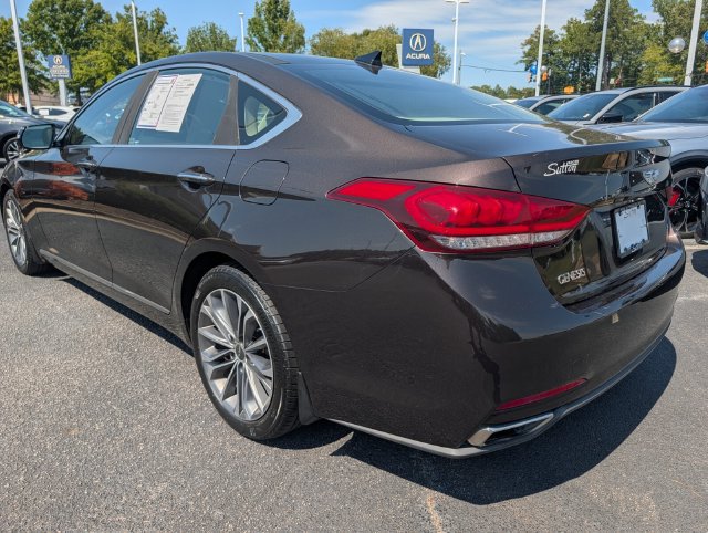 Used 2016 Hyundai Genesis 3.8 w/ Option Group 02 RWD image 29