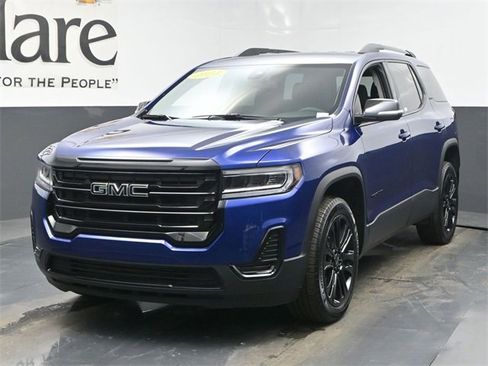 Used 2023 GMC Acadia SLE w/ Driver Convenience Package image 7