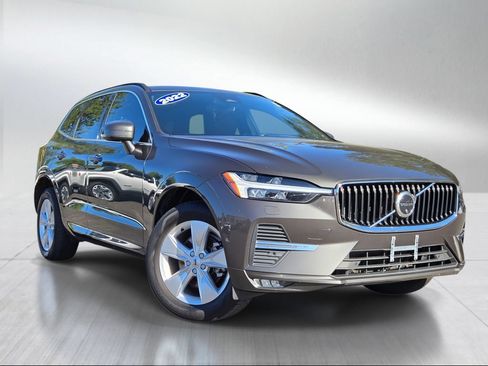 Used 2022 Volvo XC60 B5 Momentum w/ Advanced Package AWD/4WD image 1