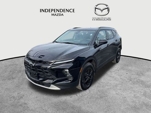 Used 2023 Chevrolet Blazer LT w/ Midnight/Sport Edition image 7