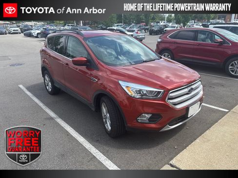 Used 2019 Ford Escape SEL AWD/4WD image 1