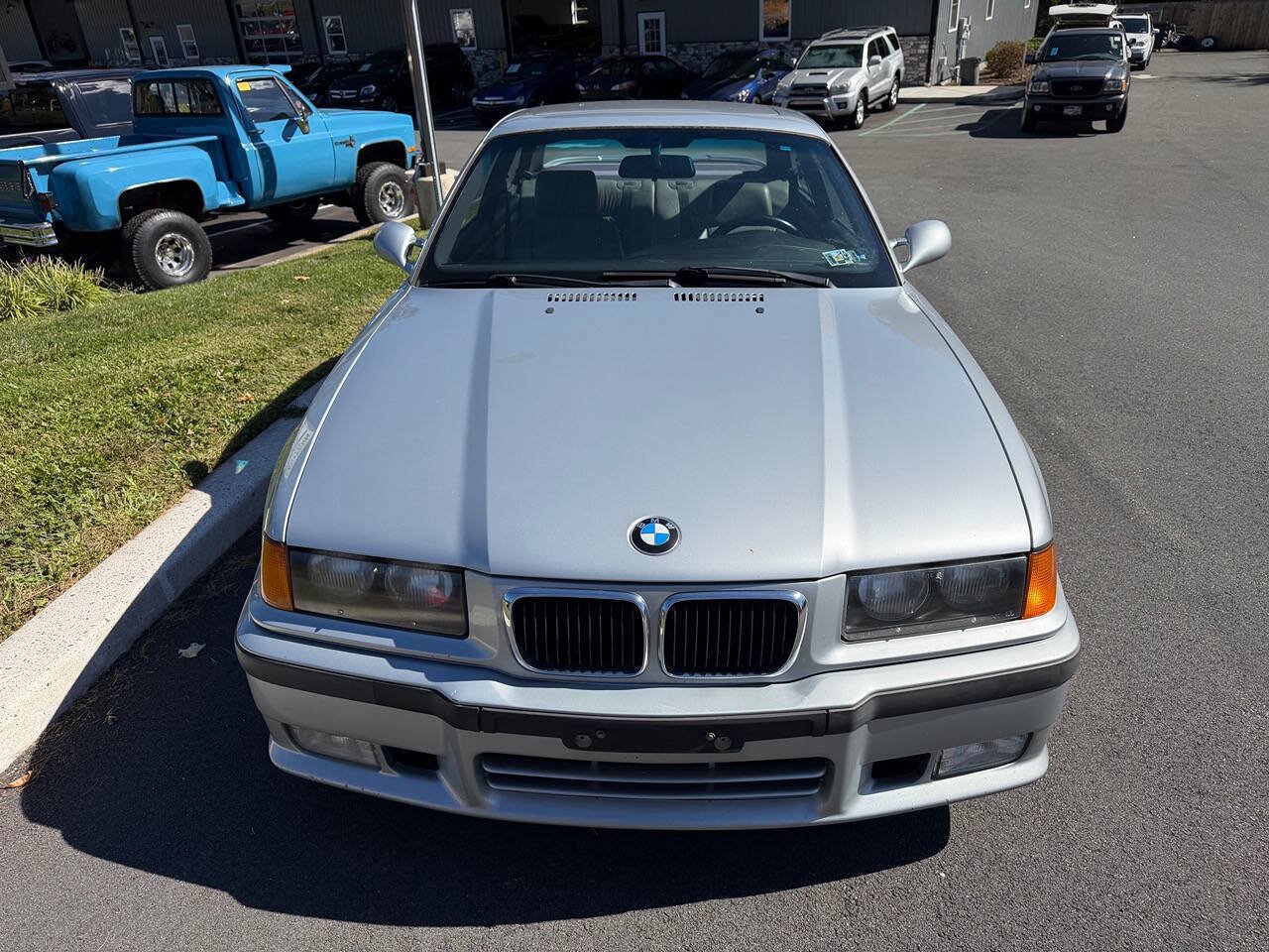 Used 1997 BMW M3 Coupe RWD image 8