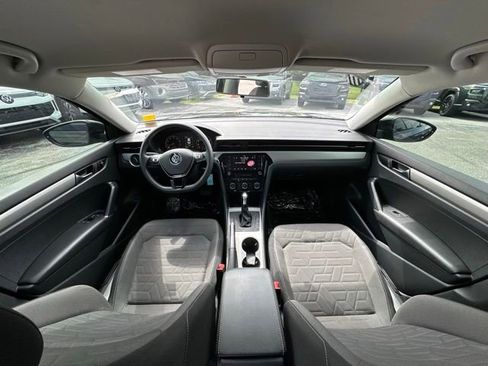 Used 2020 Volkswagen Passat 2.0T S FWD image 12