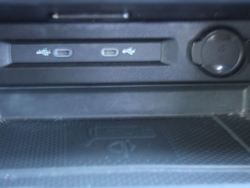 Certified 2024 Volkswagen Tiguan SE R-Line w/ MDO Package, Two-Row image 19