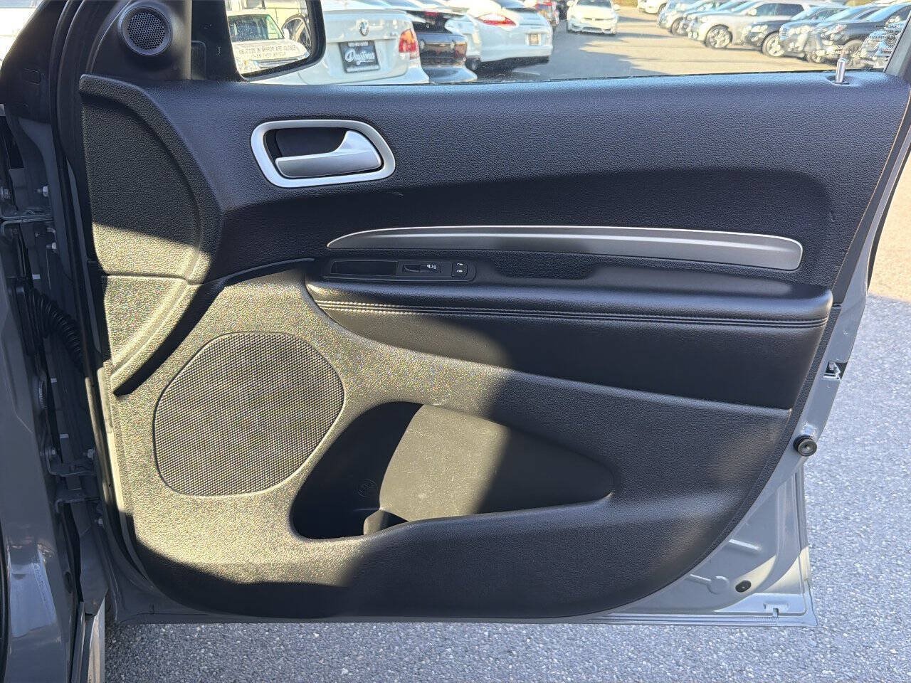 Used 2020 Dodge Durango SXT AWD/4WD image 19