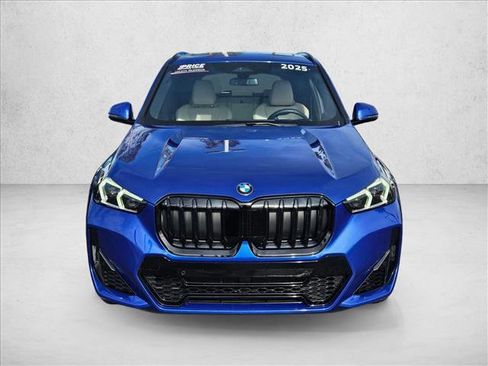 Certified 2025 BMW X1 xDrive28i w/ M Sport Package image 2
