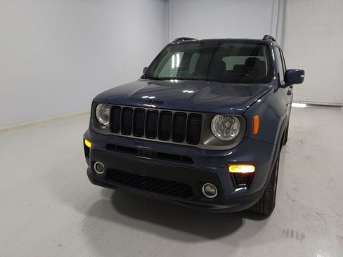 Used 2020 Jeep Renegade Altitude AWD/4WD image 15