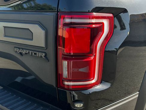 Used 2020 Ford F150 Raptor w/ Equipment Group 801A Mid AWD/4WD image 39