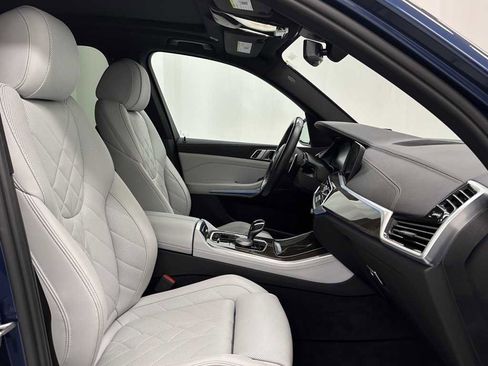 Used 2023 BMW X5 xDrive45e w/ M Sport Package image 18