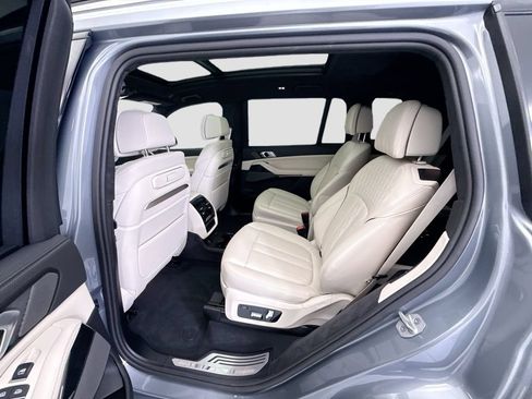 Used 2026 BMW X7 xDrive40i w/ M Sport Package AWD/4WD image 20