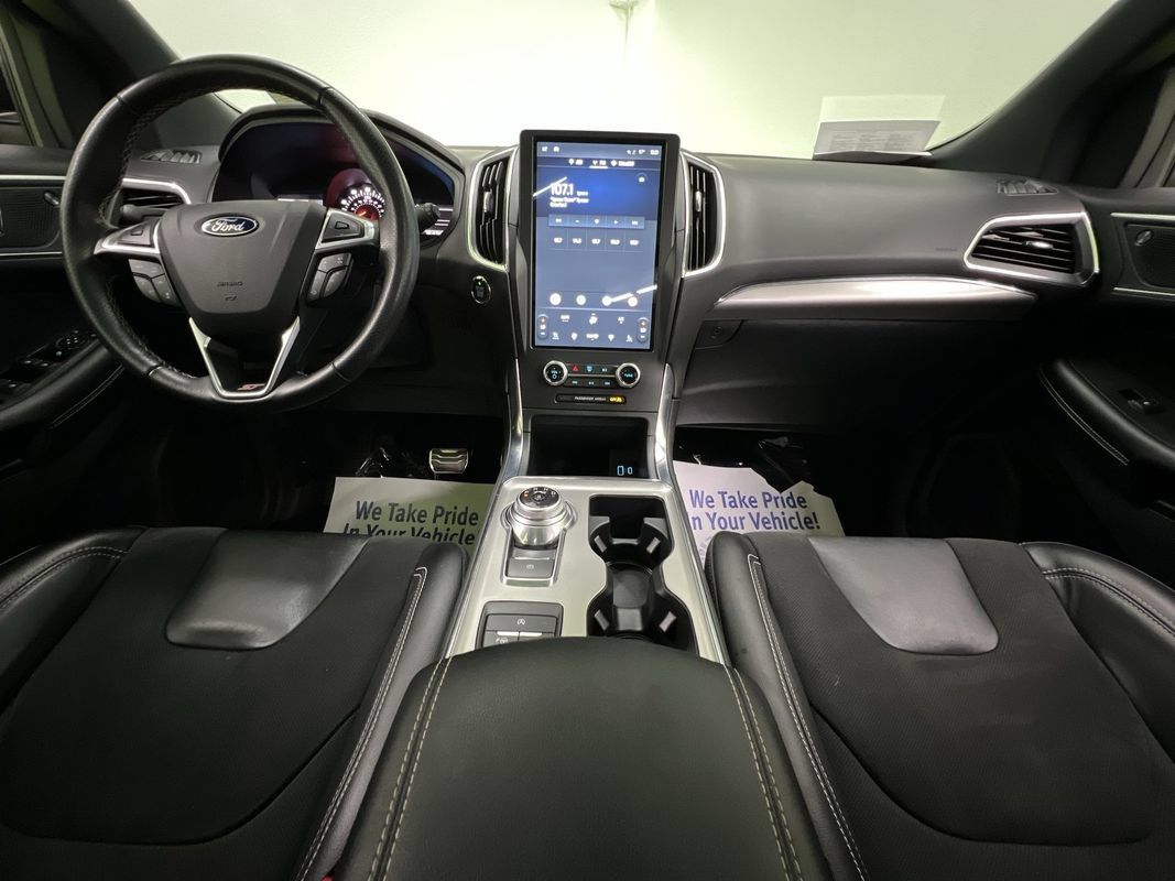 Used 2022 Ford Edge ST w/ Equipment Group 401A AWD/4WD image 17