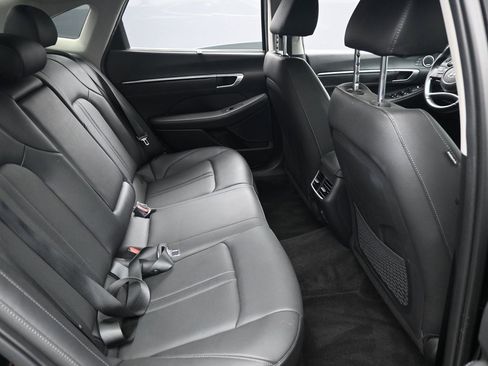 Used 2022 Hyundai Sonata Limited w/ Cargo Package image 33