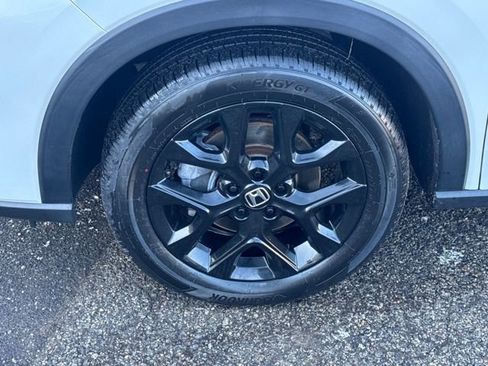 Used 2023 Honda HR-V Sport image 2