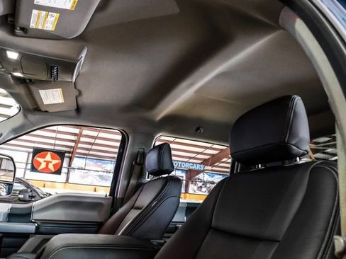 Used 2017 Ford F250 XLT w/ XLT Value Package image 26