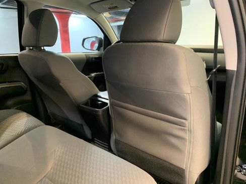 Used 2021 Toyota Tacoma SR5 image 41