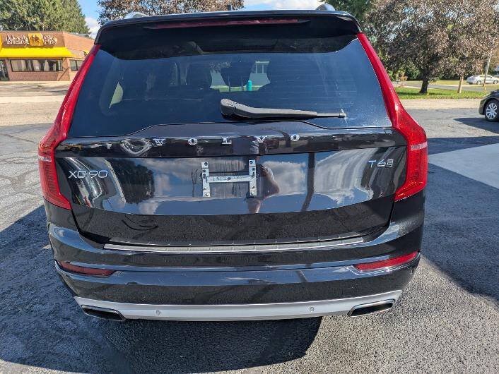 Used 2016 Volvo XC90 T6 Momentum w/ Momentum Plus Package AWD/4WD image 8
