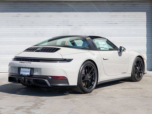 New 2026 Porsche 911 Targa 4 GTS image 7