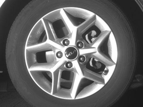 Used 2025 Kia Soul LX w/ LX Technology Package FWD image 13