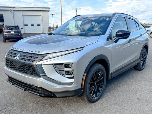 New 2026 Mitsubishi Eclipse Cross Black Edition image 3