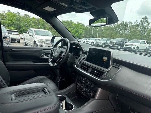 Used 2023 Chevrolet Tahoe RST AWD/4WD image 12