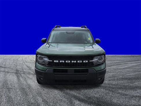 Used 2025 Ford Bronco Sport Outer Banks w/ Outer Banks Tech Package+ AWD/4WD image 9