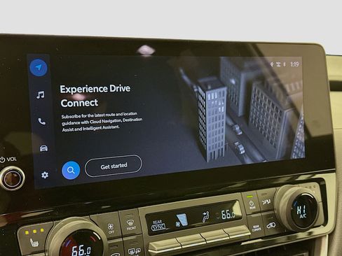 Used 2025 Toyota Grand Highlander XLE image 22