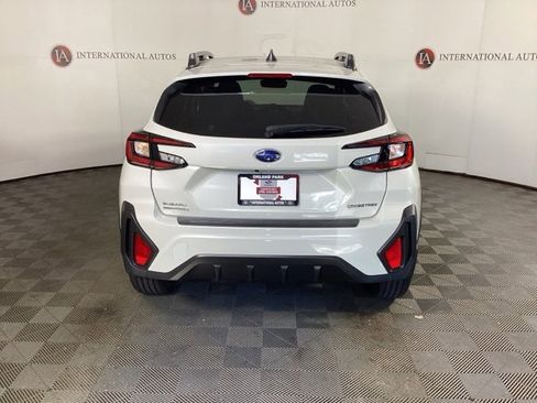 Used 2025 Subaru Crosstrek 2.5i Premium w/ Convenience Package #2 image 5