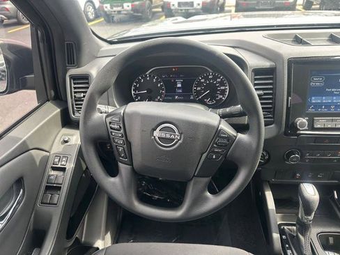 Used 2023 Nissan Frontier SV w/ Midnight Edition Package AWD/4WD image 10