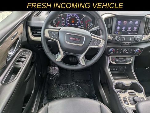Used 2023 GMC Terrain Denali w/ Denali Premium Package AWD/4WD image 14