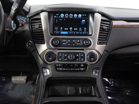 Used 2019 GMC Yukon XL Denali w/ Denali Ultimate Package AWD/4WD image 28
