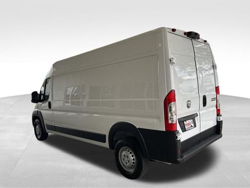 Used 2025 RAM ProMaster 3500 w/ Convenience Group FWD image 4
