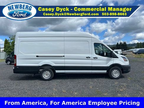 New 2026 Ford Transit 250 148 High Roof Extended w/ Load Area Protection Package RWD image 5