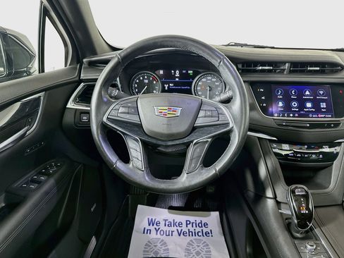 Used 2020 Cadillac XT5 Premium Luxury AWD/4WD image 22